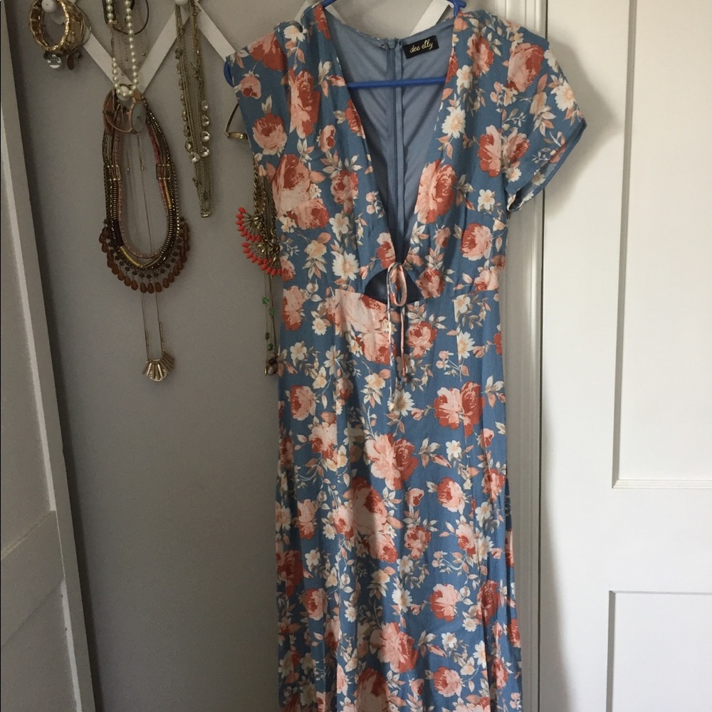 Floral print midi dress - small NWOT